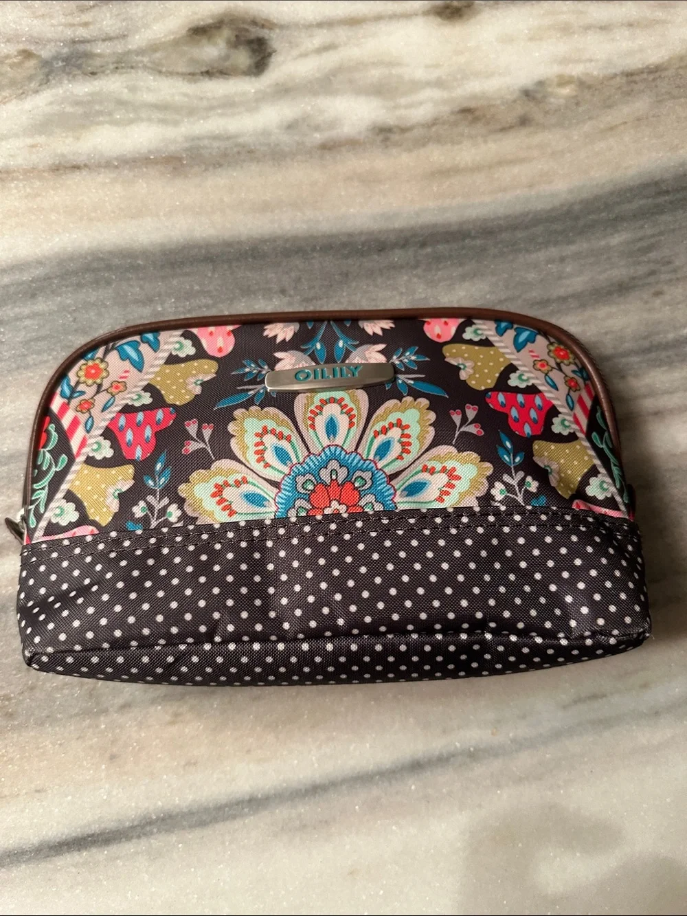 OILILY COSMETIC BAG